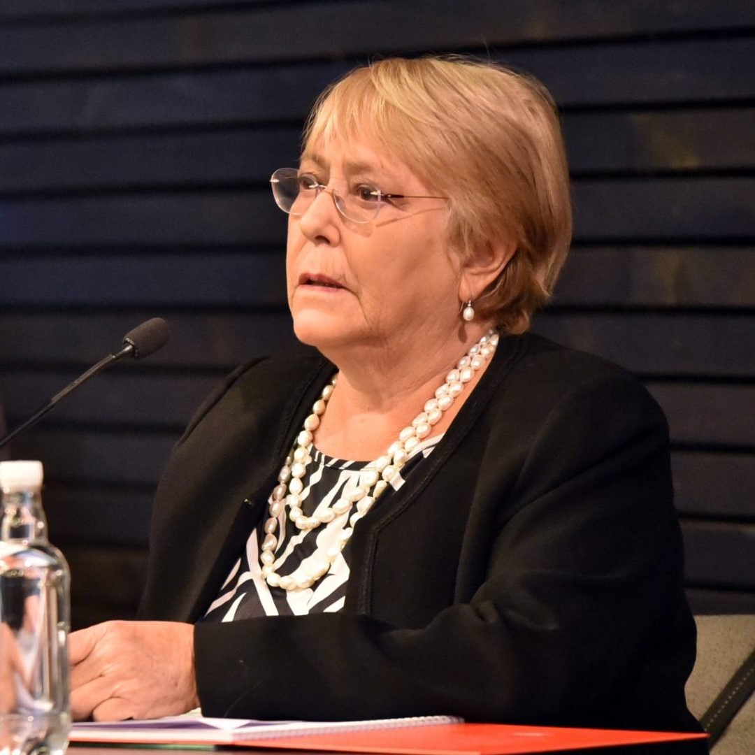 Revive la Charla Magistral de Michelle Bachelet en la UDP