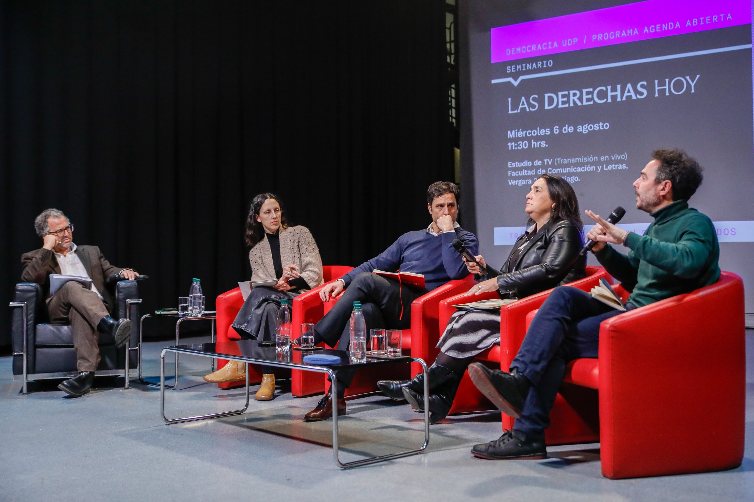 Democracia UDP realizó seminario sobre “Las Derechas hoy”