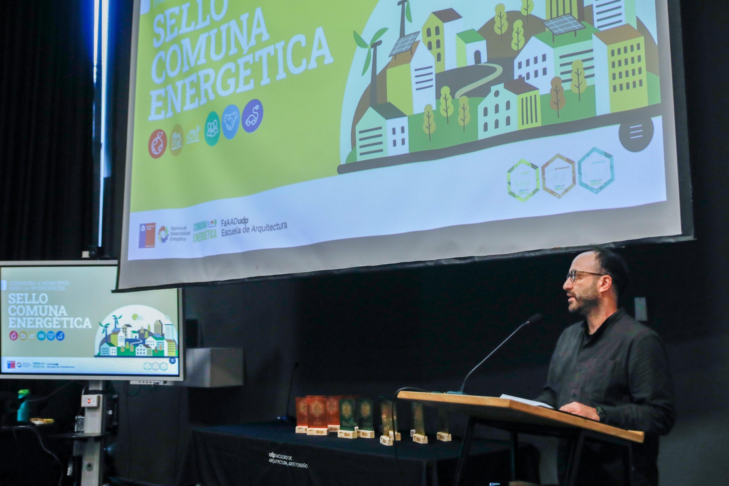 FAAD UDP fue sede de la ceremonia de entrega del Sello Comuna Energética 2024-2025