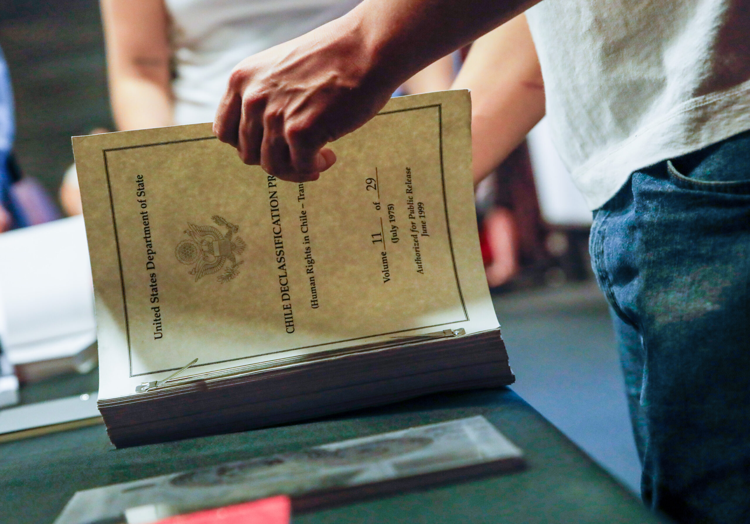 Clase abierta sobre archivos desclasificados convocó a investigadores de distintas disciplinas