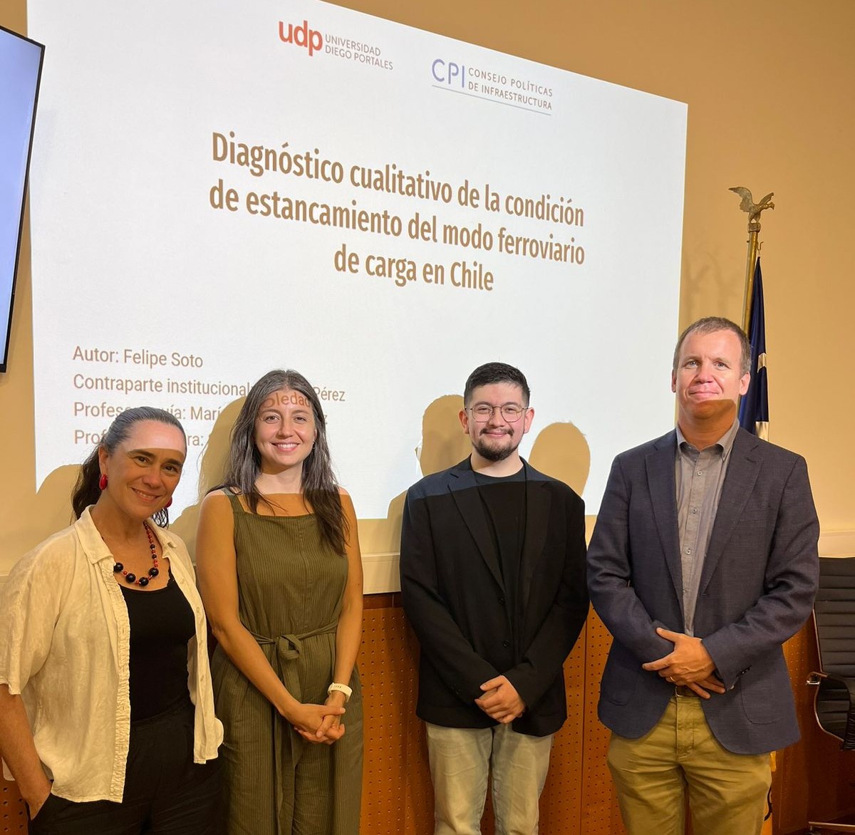 Estudiante del Magíster en Métodos para la Investigación Social aprueba tesis realizada en colaboración del CPI